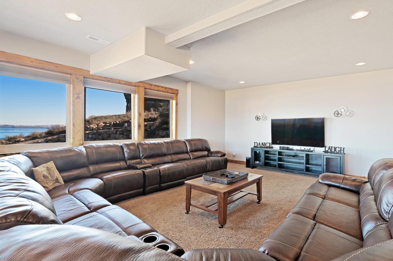 8 Bed 5 Bath Vacation Home In Fish Haven - thumb 20