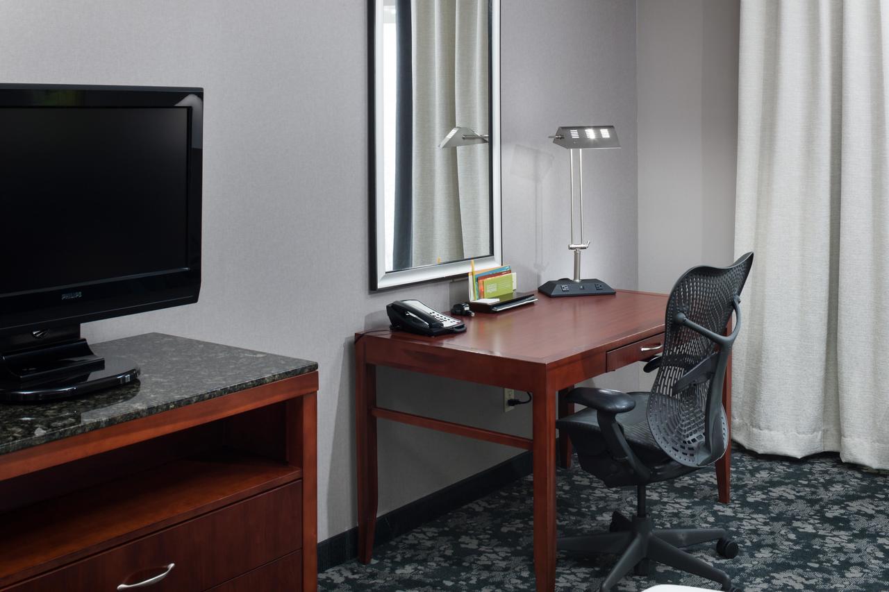 Hilton Garden Inn Lake Forest Mettawa - thumb 10