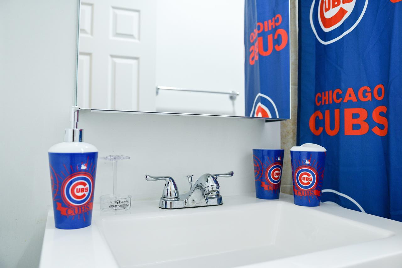 Authentic 2BR In Wrigley Field - thumb 18
