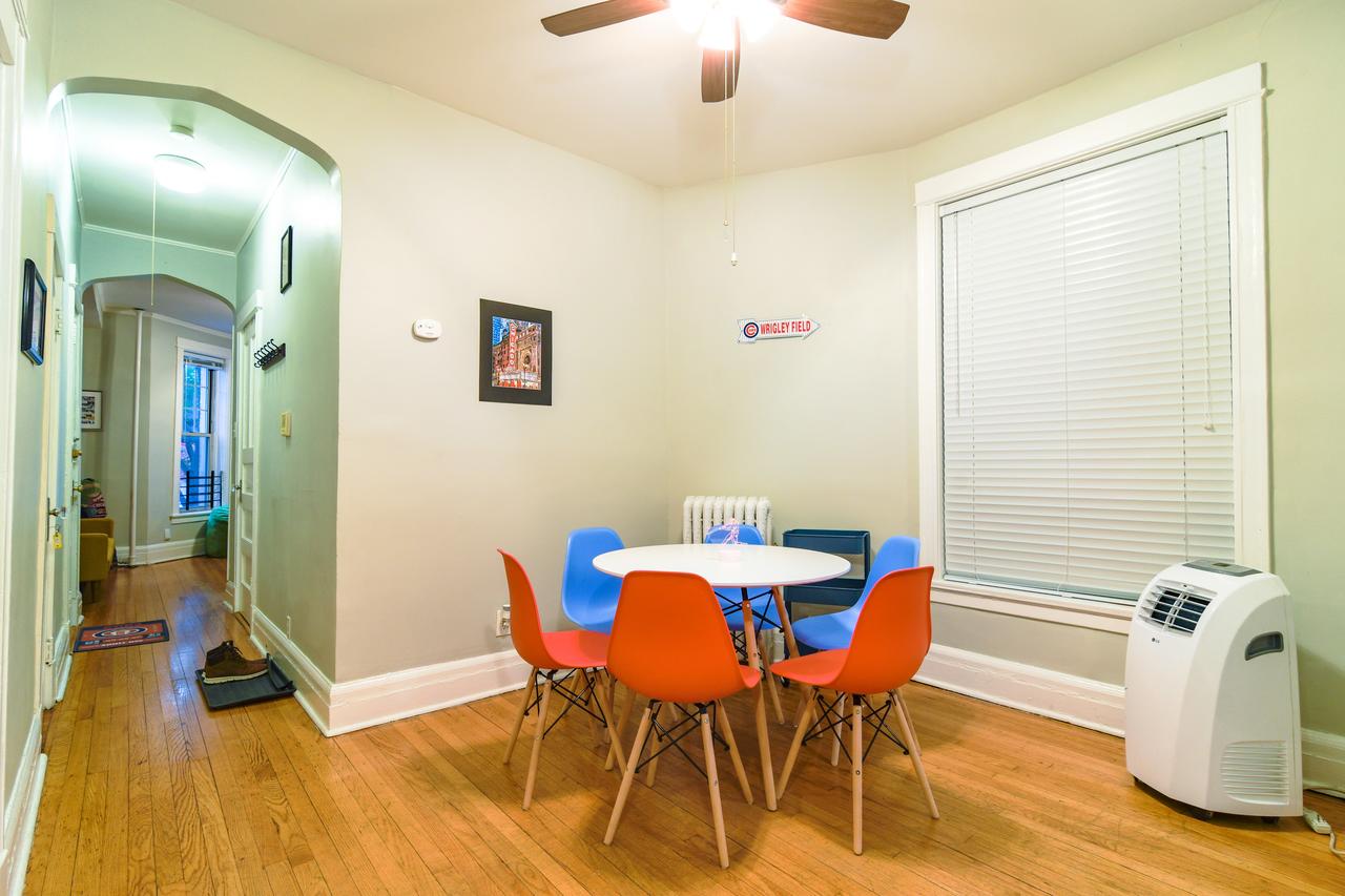 Authentic 2BR In Wrigley Field - thumb 23