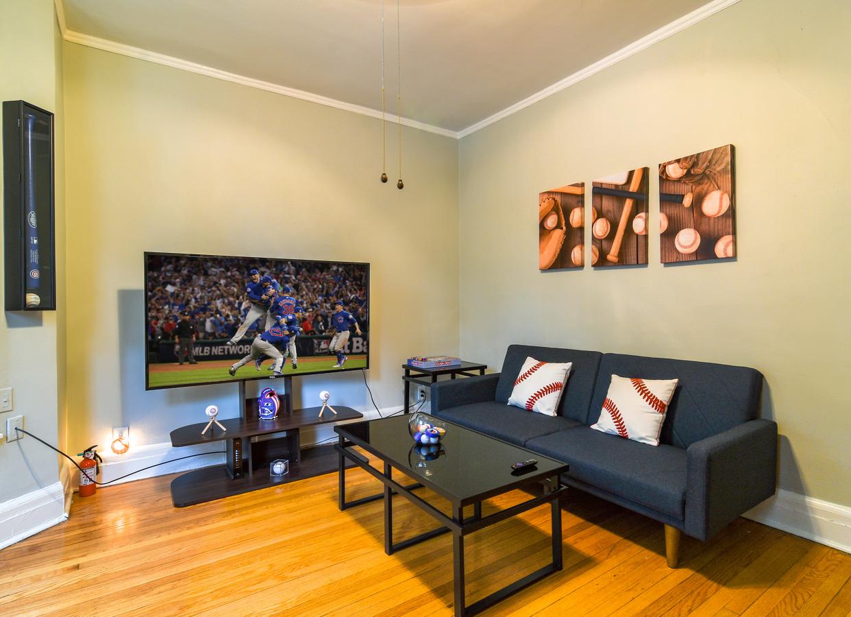 Authentic 2BR In Wrigley Field - thumb 4