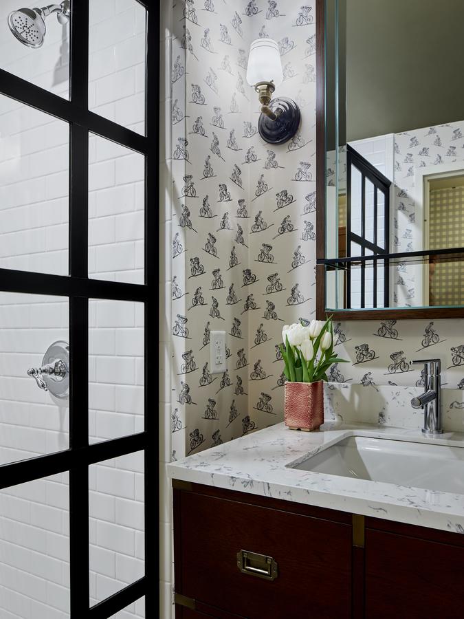 Graduate Bloomington - thumb 44