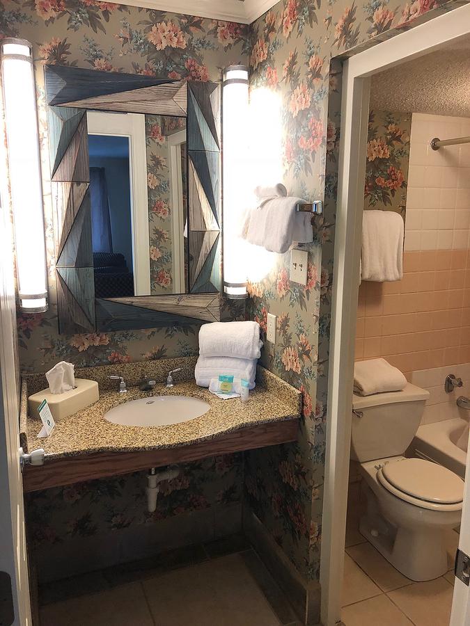 Cascades Inn - thumb 37