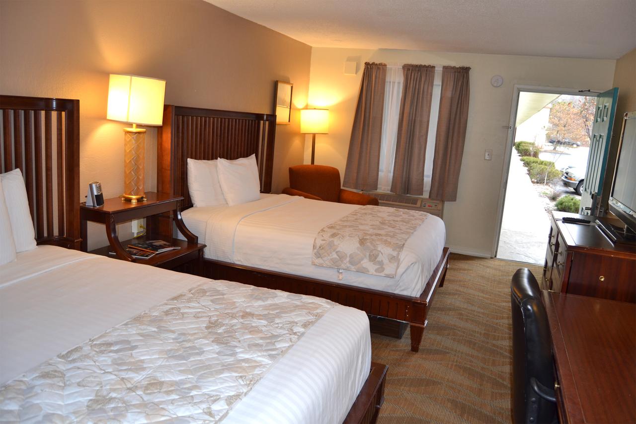 Cascades Inn - thumb 2