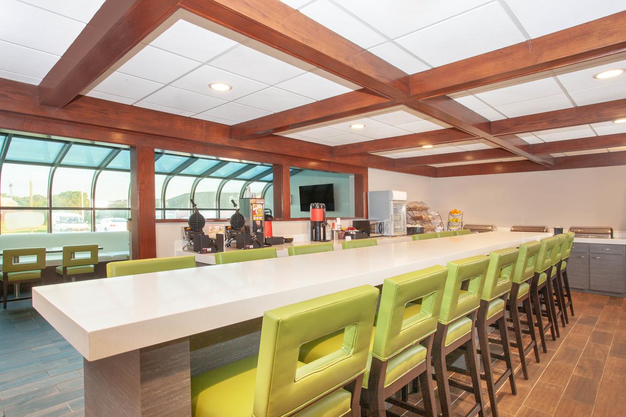 Wyndham Garden Fort Wayne - thumb 12