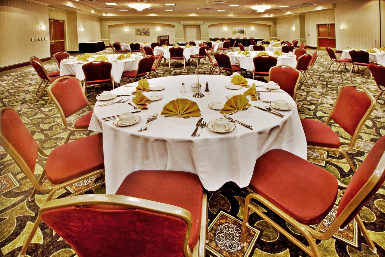 Holiday Inn Lafayette-City Centre - thumb 21