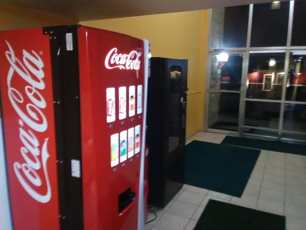 Travelodge By Wyndham Bloomington - thumb 7