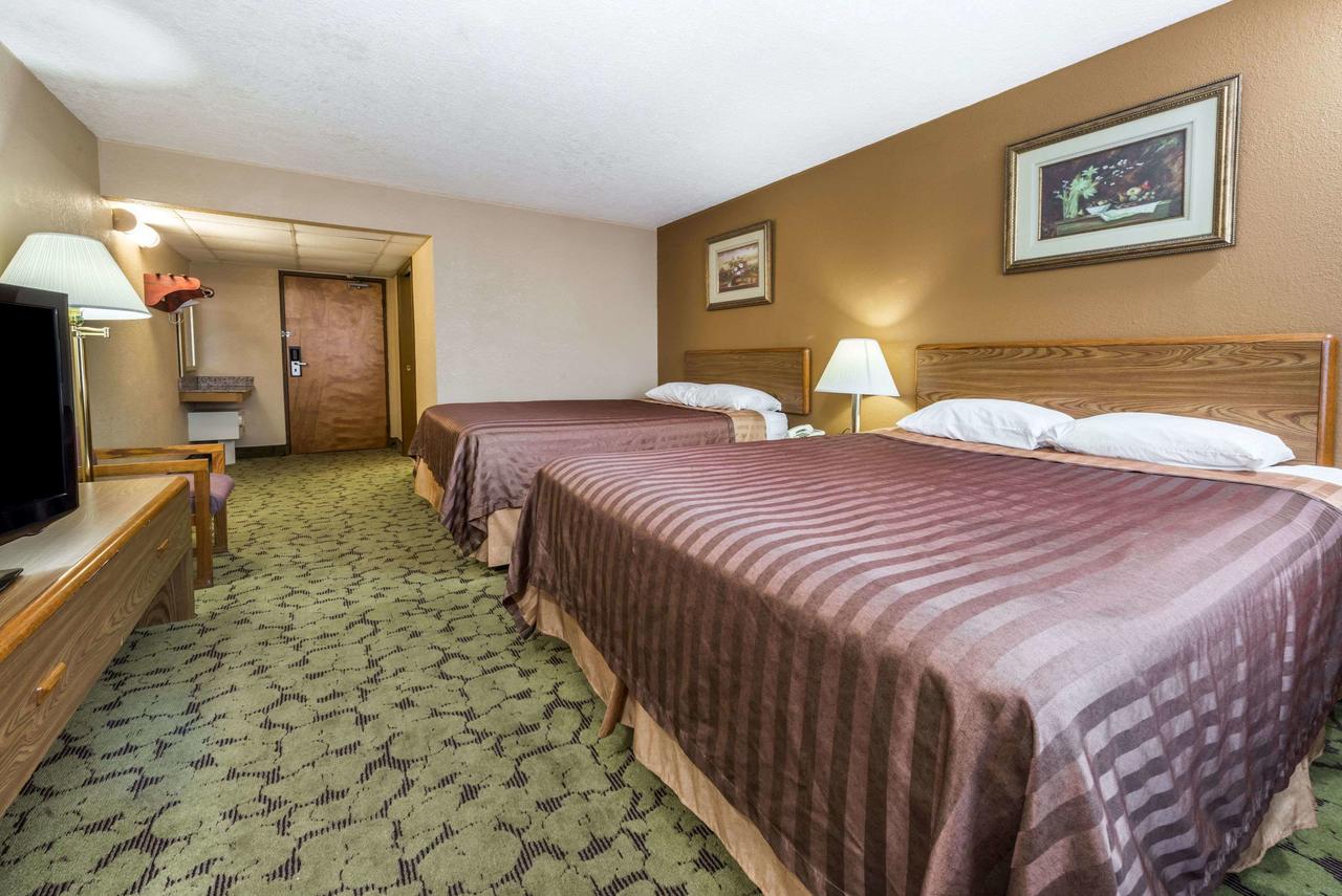 Travelodge By Wyndham Bloomington - thumb 11