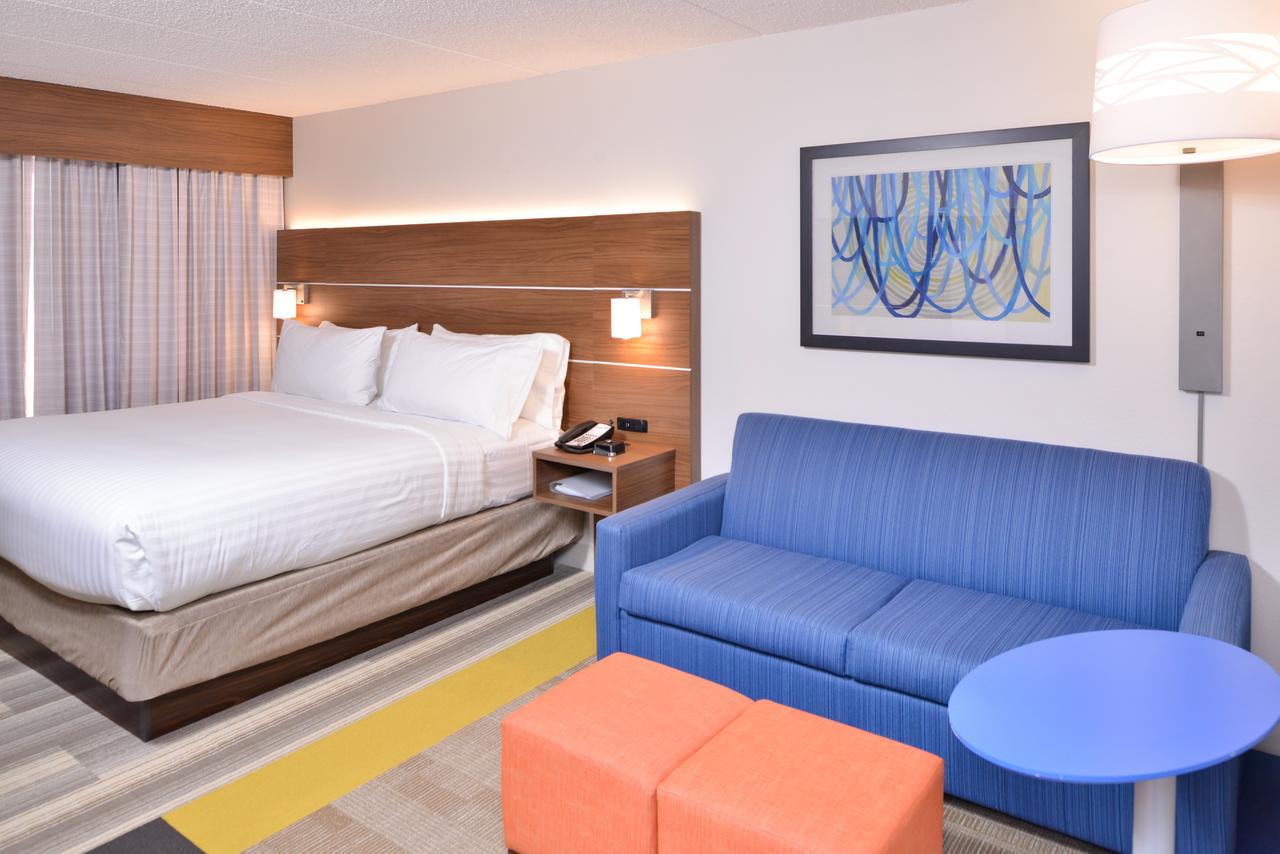 Holiday Inn Express Hotel & Suites Indianapolis Dtn-Conv Ctr Area - thumb 12
