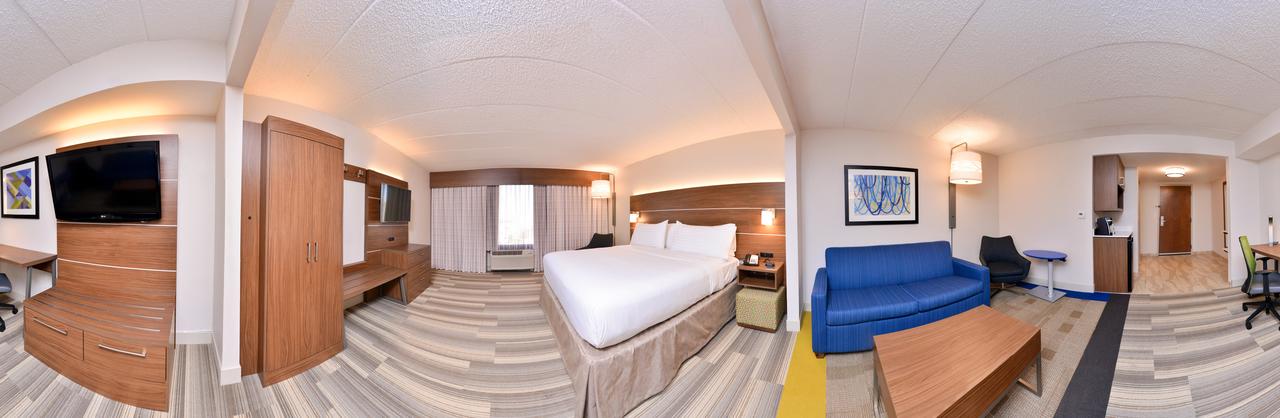 Holiday Inn Express Hotel & Suites Indianapolis Dtn-Conv Ctr Area - thumb 20