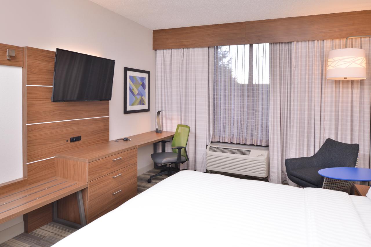 Holiday Inn Express Hotel & Suites Indianapolis Dtn-Conv Ctr Area - thumb 4