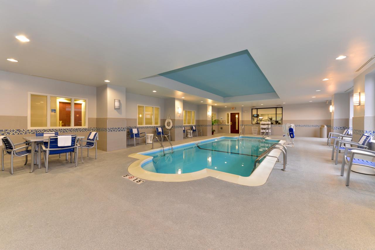 Holiday Inn Express Hotel & Suites Indianapolis Dtn-Conv Ctr Area - thumb 29