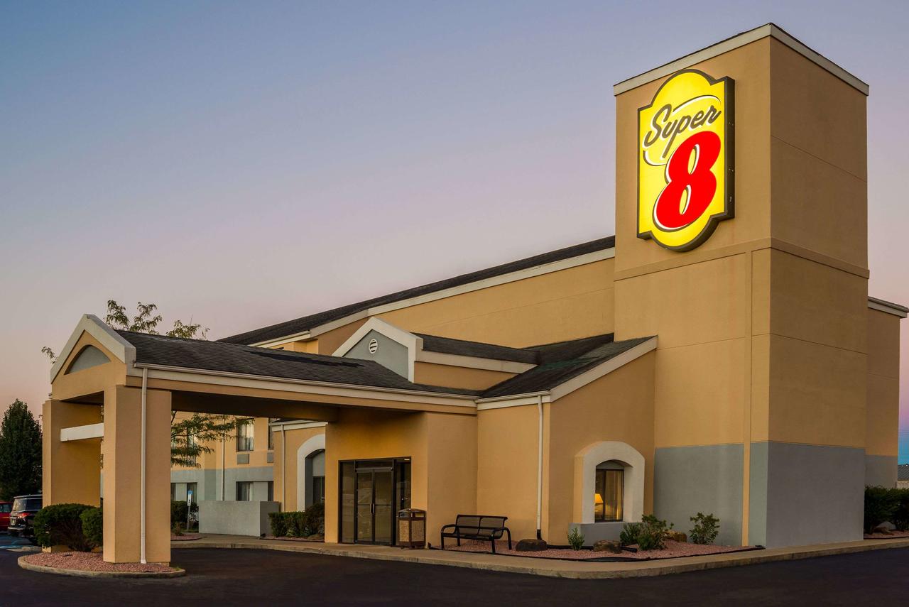Super 8 By Wyndham Jasper - thumb 24