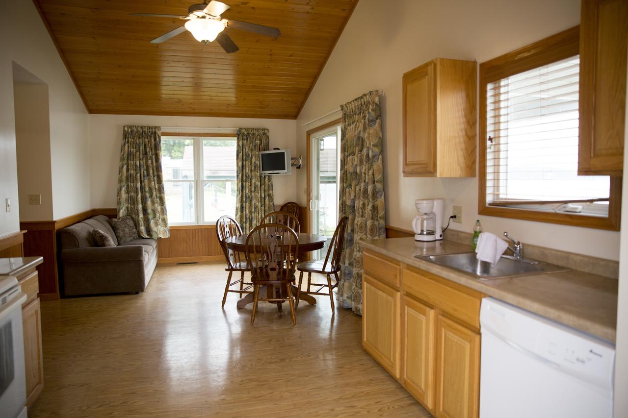 Indiana Beach Lodging - thumb 5