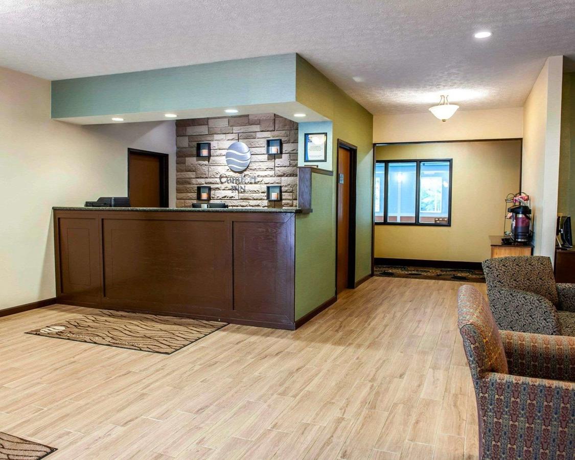 Comfort Inn Richmond I-70 - thumb 16