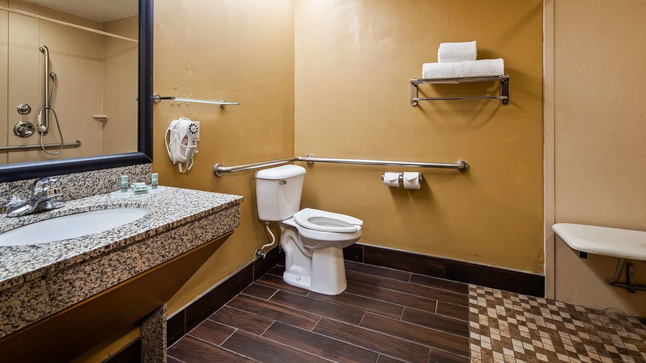 Best Western Classic Inn - thumb 7