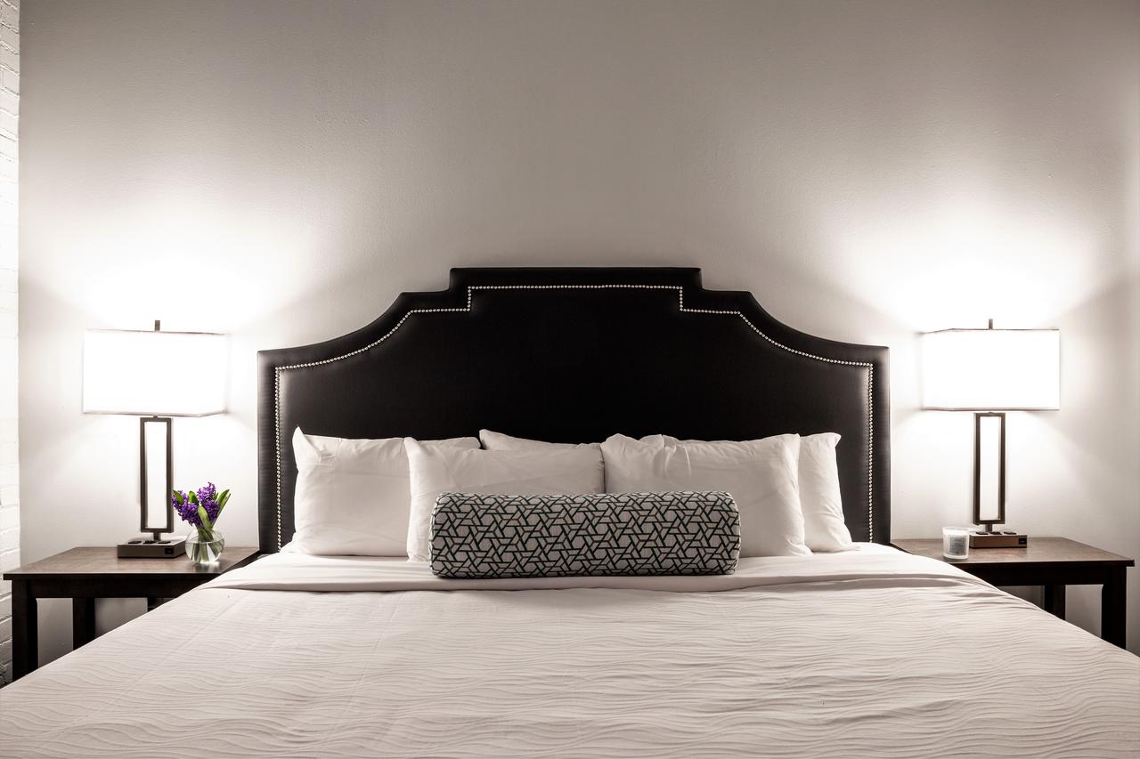 Stay Alfred At The Block - thumb 0