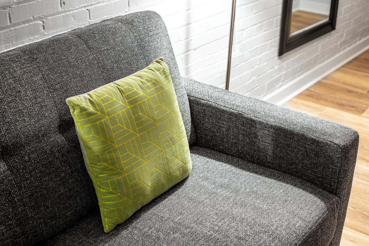 Stay Alfred At The Block - thumb 21