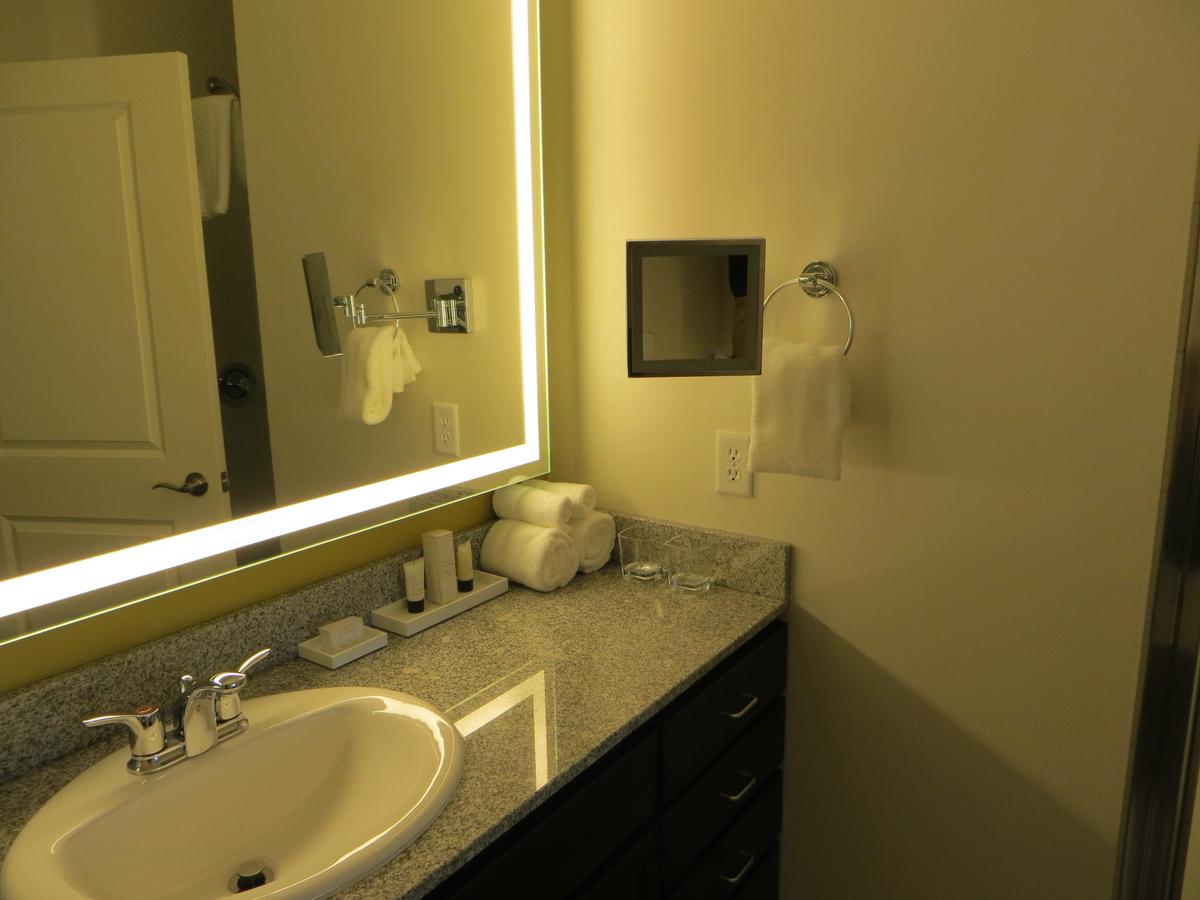 The Alexander, A Dolce Hotel - thumb 26