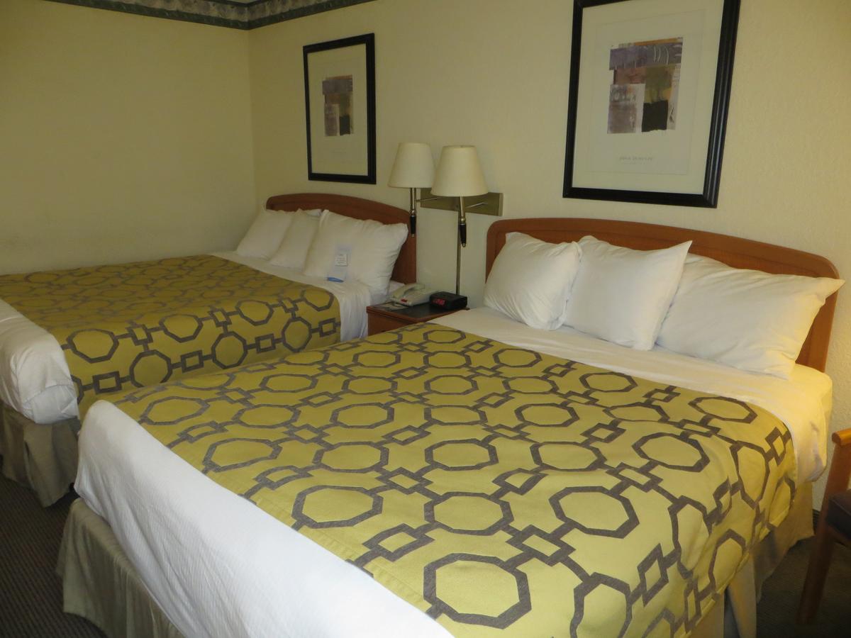 Baymont By Wyndham Fort Wayne - thumb 33