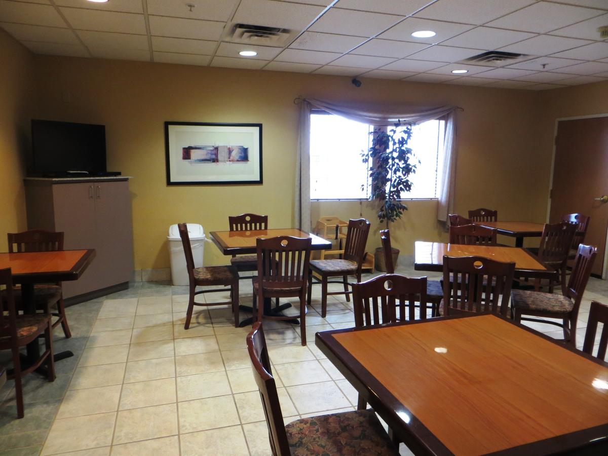 Baymont By Wyndham Fort Wayne - thumb 36