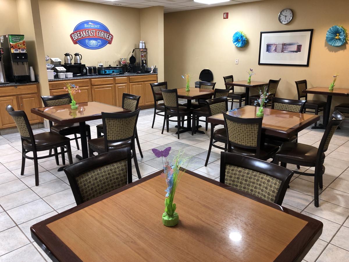 Baymont By Wyndham Fort Wayne - thumb 10