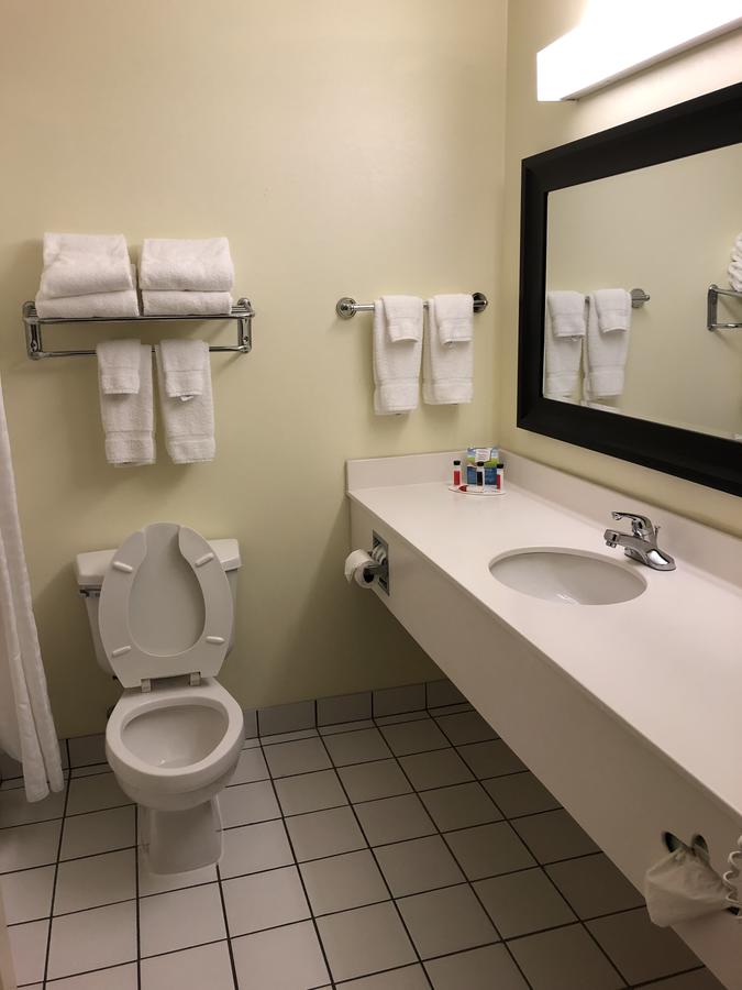 Baymont By Wyndham Fort Wayne - thumb 19