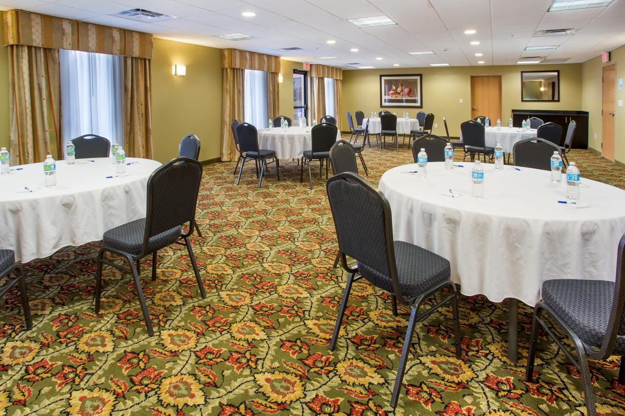 Holiday Inn Express Bloomington North-Martinsville - thumb 2