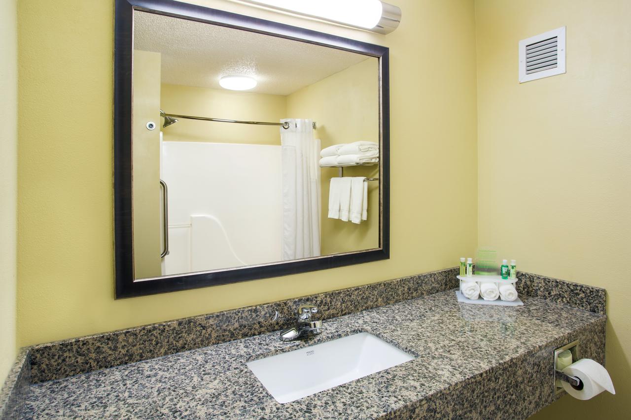 Holiday Inn Express Bloomington North-Martinsville - thumb 4