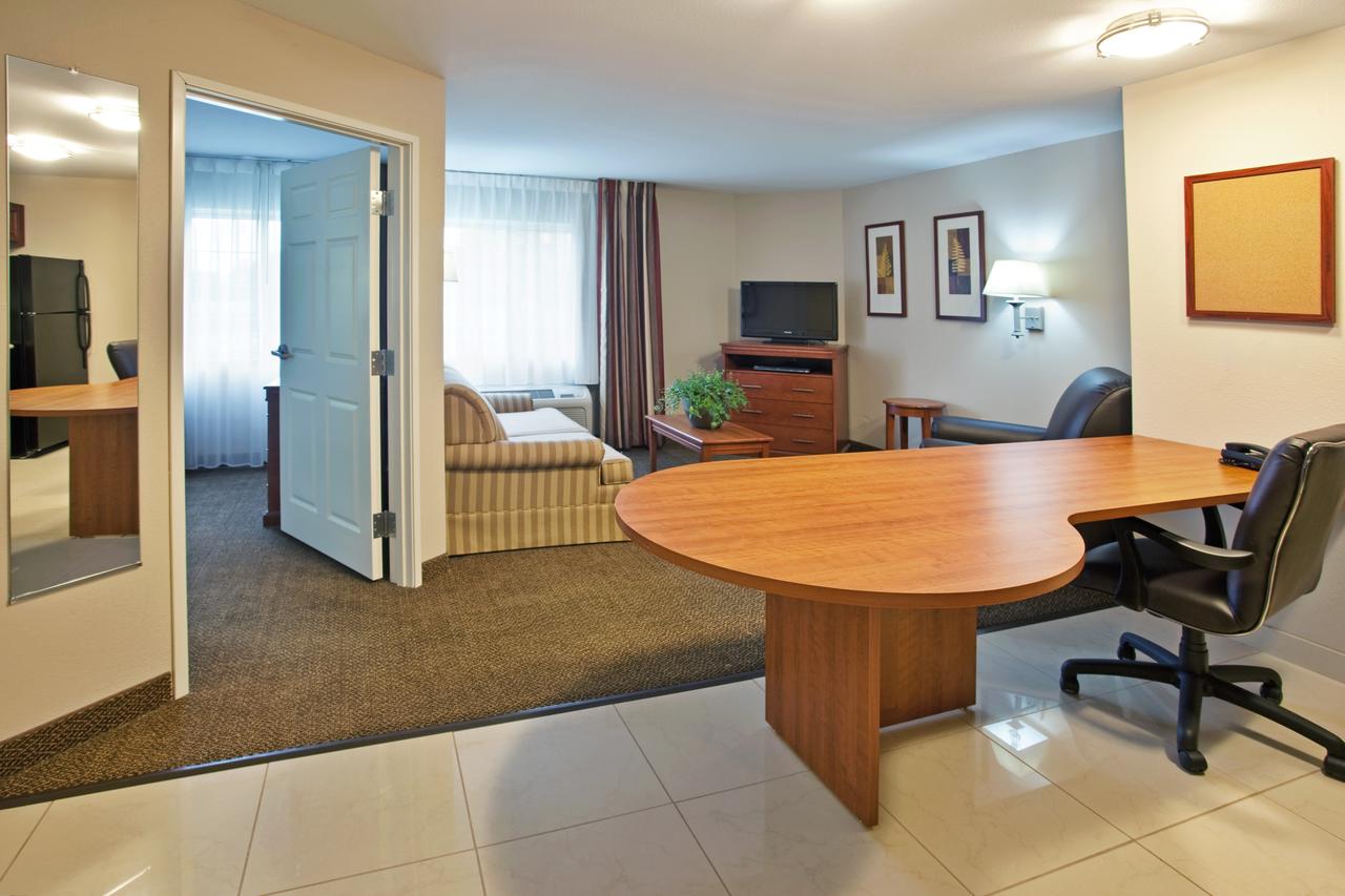 Candlewood Suites South Bend Airport - thumb 18