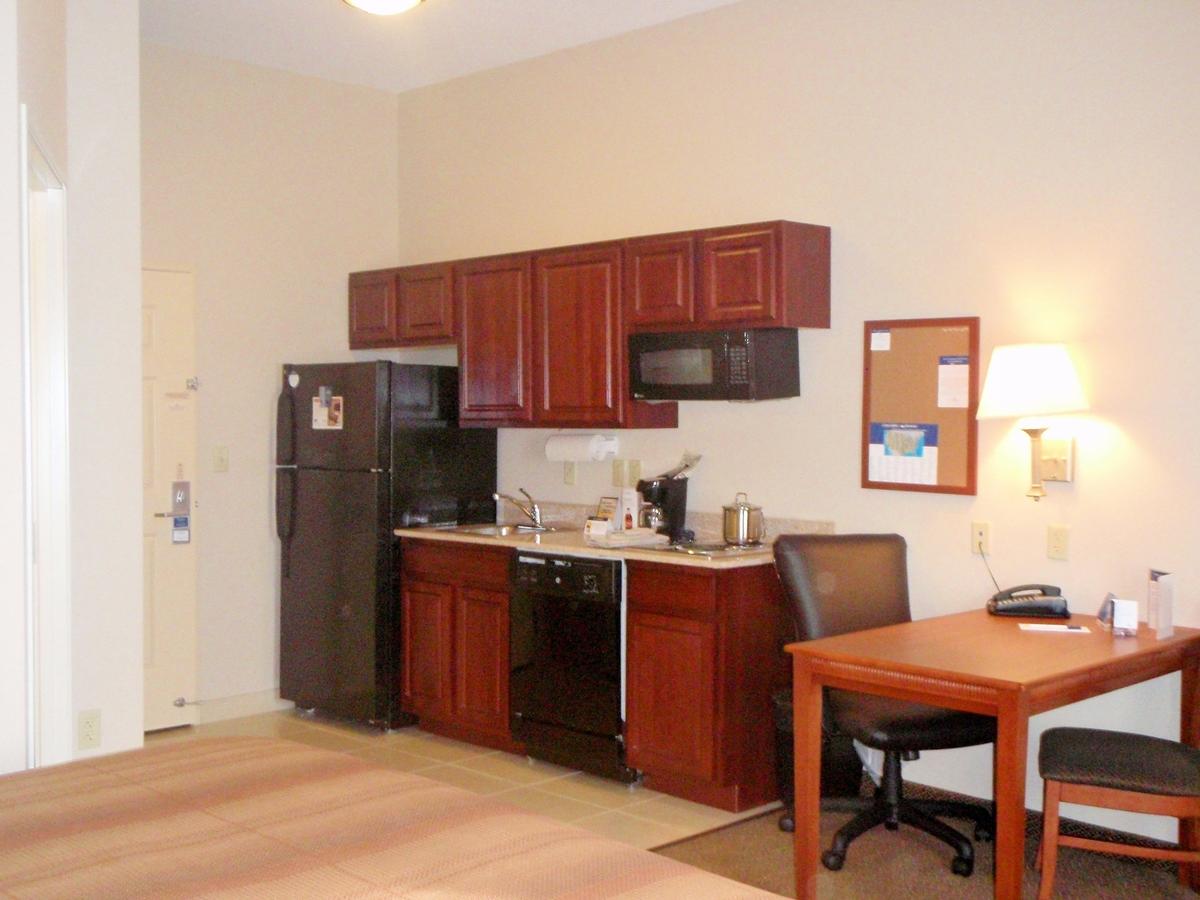 Candlewood Suites South Bend Airport - thumb 23