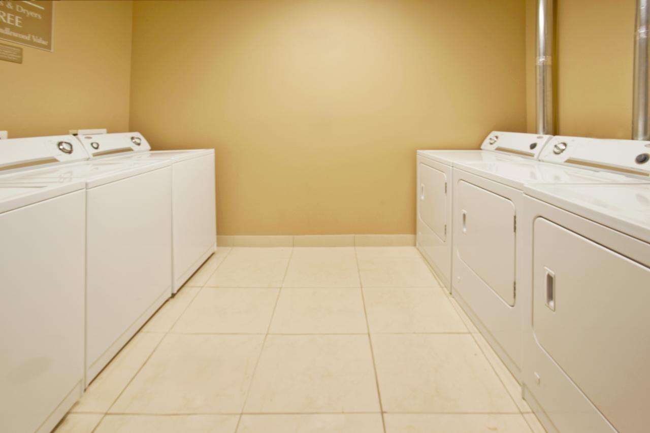 Candlewood Suites South Bend Airport - thumb 10