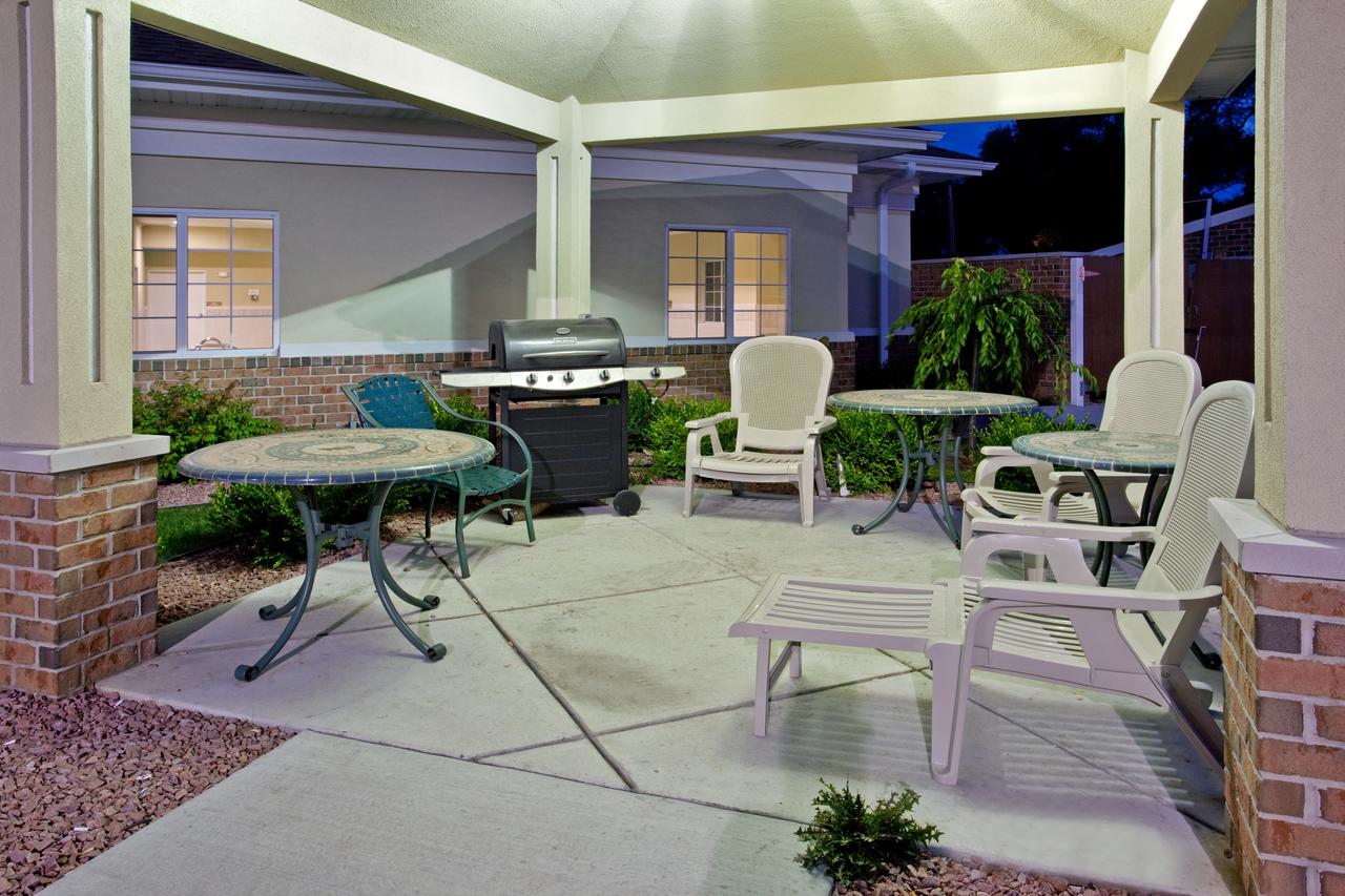 Candlewood Suites South Bend Airport - thumb 7