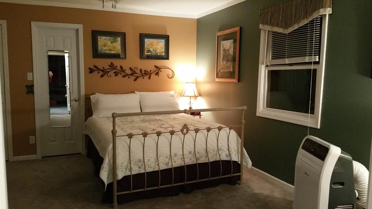 Acorn Ridge Bed And Breakfast - thumb 13