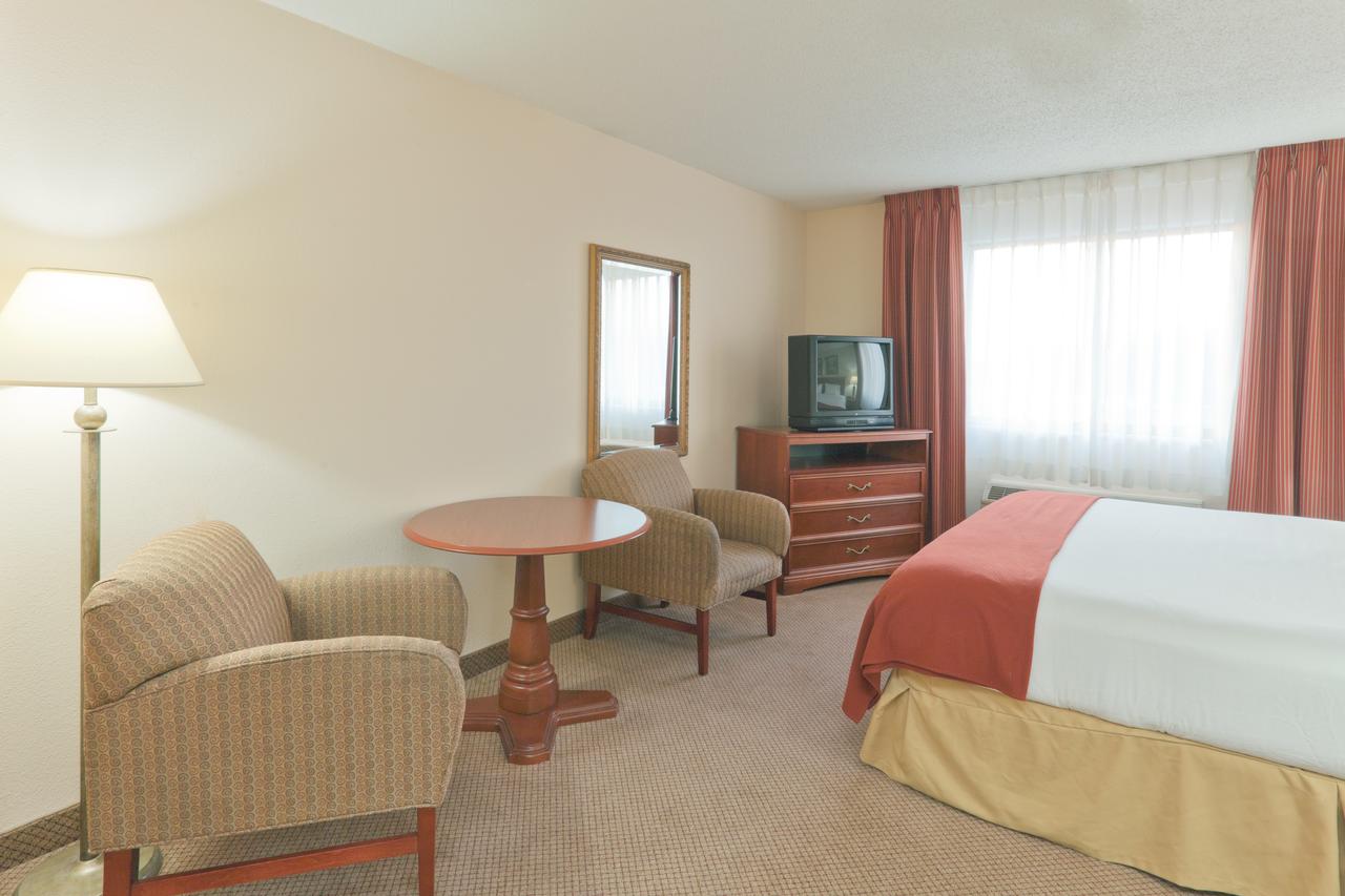 Baymont By Wyndham Portage - thumb 40