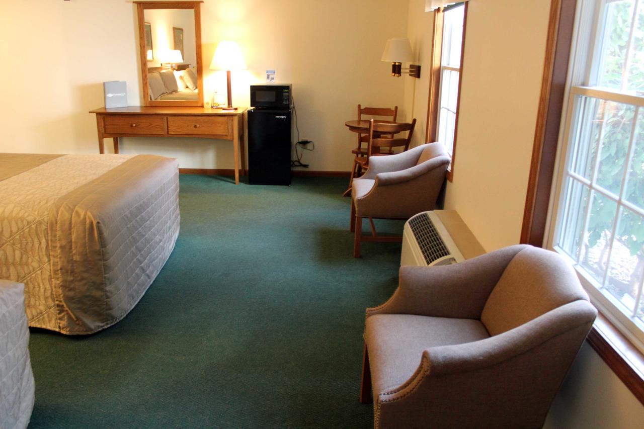 Farmstead Inn And Conference Center - thumb 40