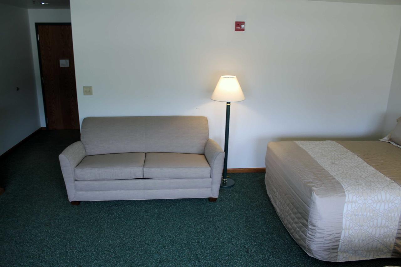 Farmstead Inn And Conference Center - thumb 37