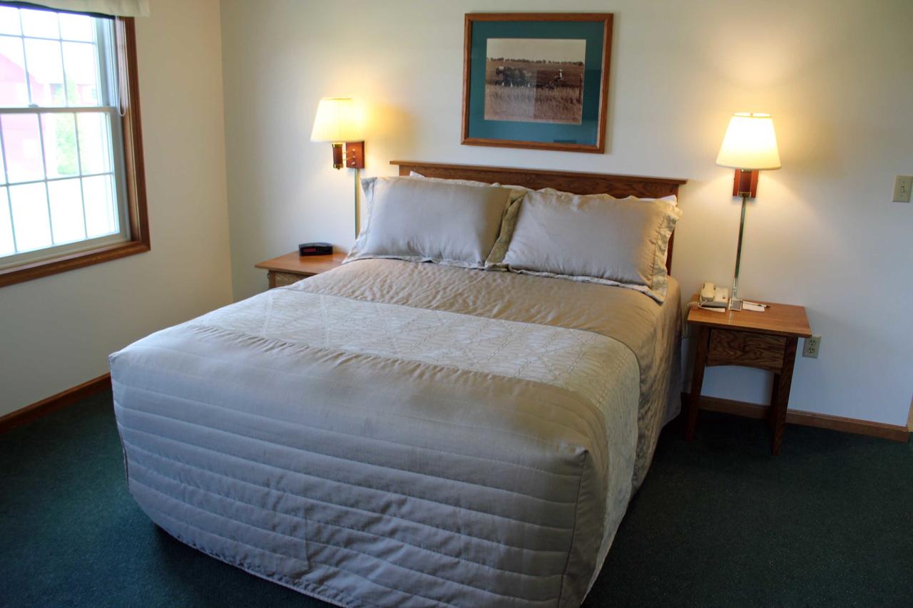 Farmstead Inn And Conference Center - thumb 43