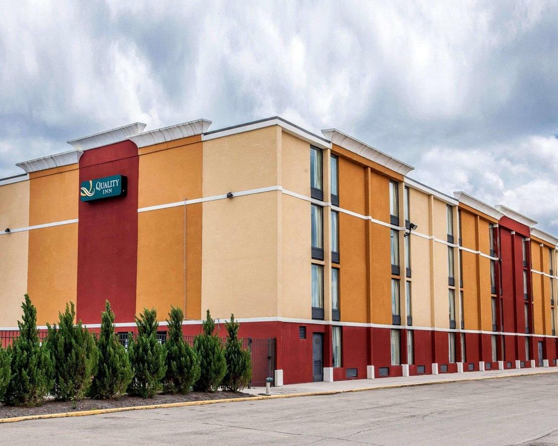 Quality Inn Terre Haute University Area - thumb 1