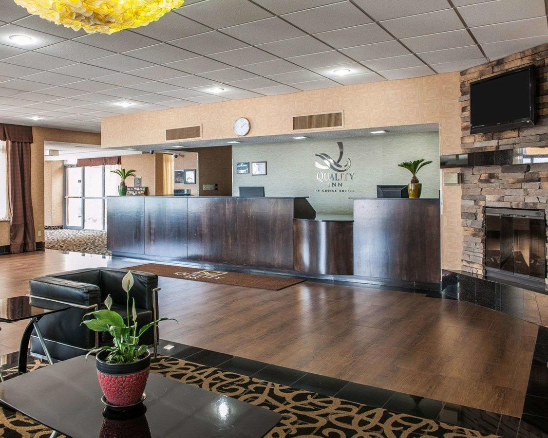 Quality Inn Terre Haute University Area - thumb 0
