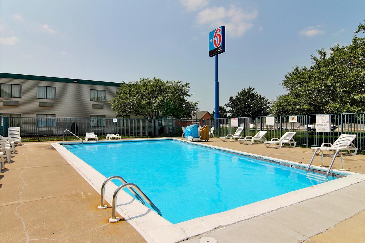 Motel 6 Merrillville - thumb 19