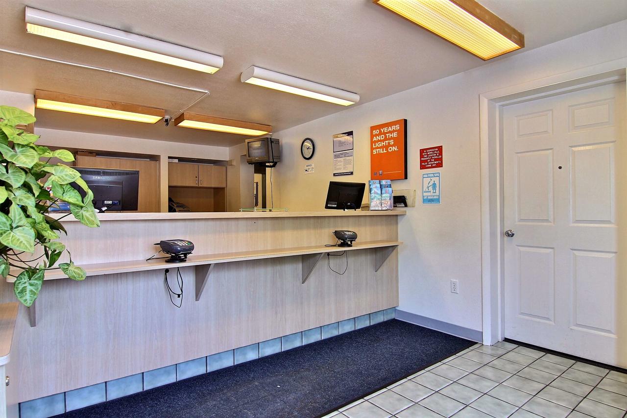 Motel 6 Merrillville - thumb 30