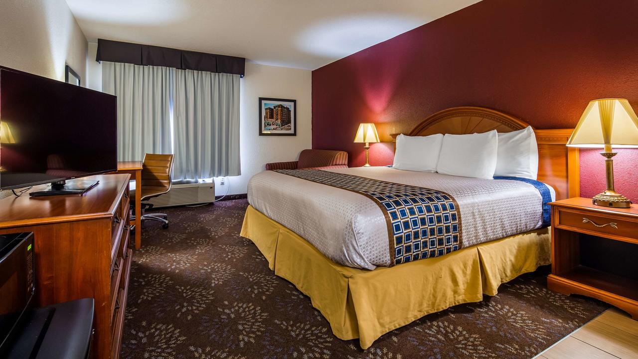 SureStay Plus Hotel By Best Western Evansville - thumb 10