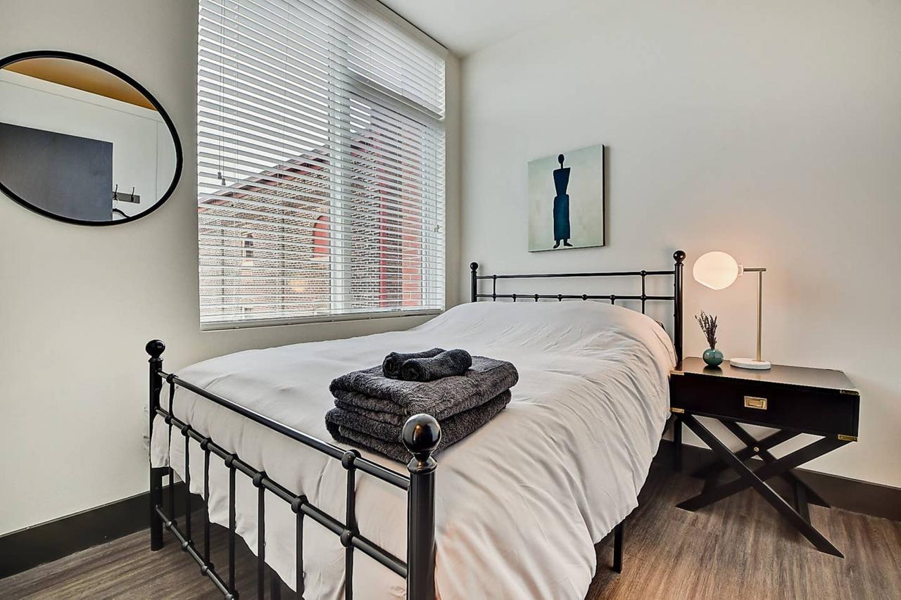 3BR Luxury Loft! Amazing Downtown Location! - thumb 29