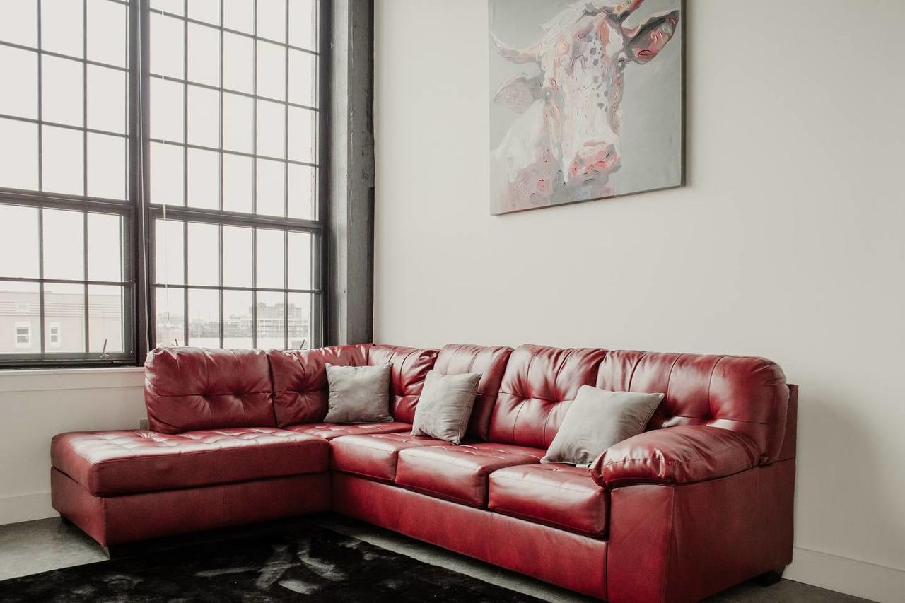 Extravagant Downtown Indy 5-Star Long Term Stay Luxury Apartment - thumb 2
