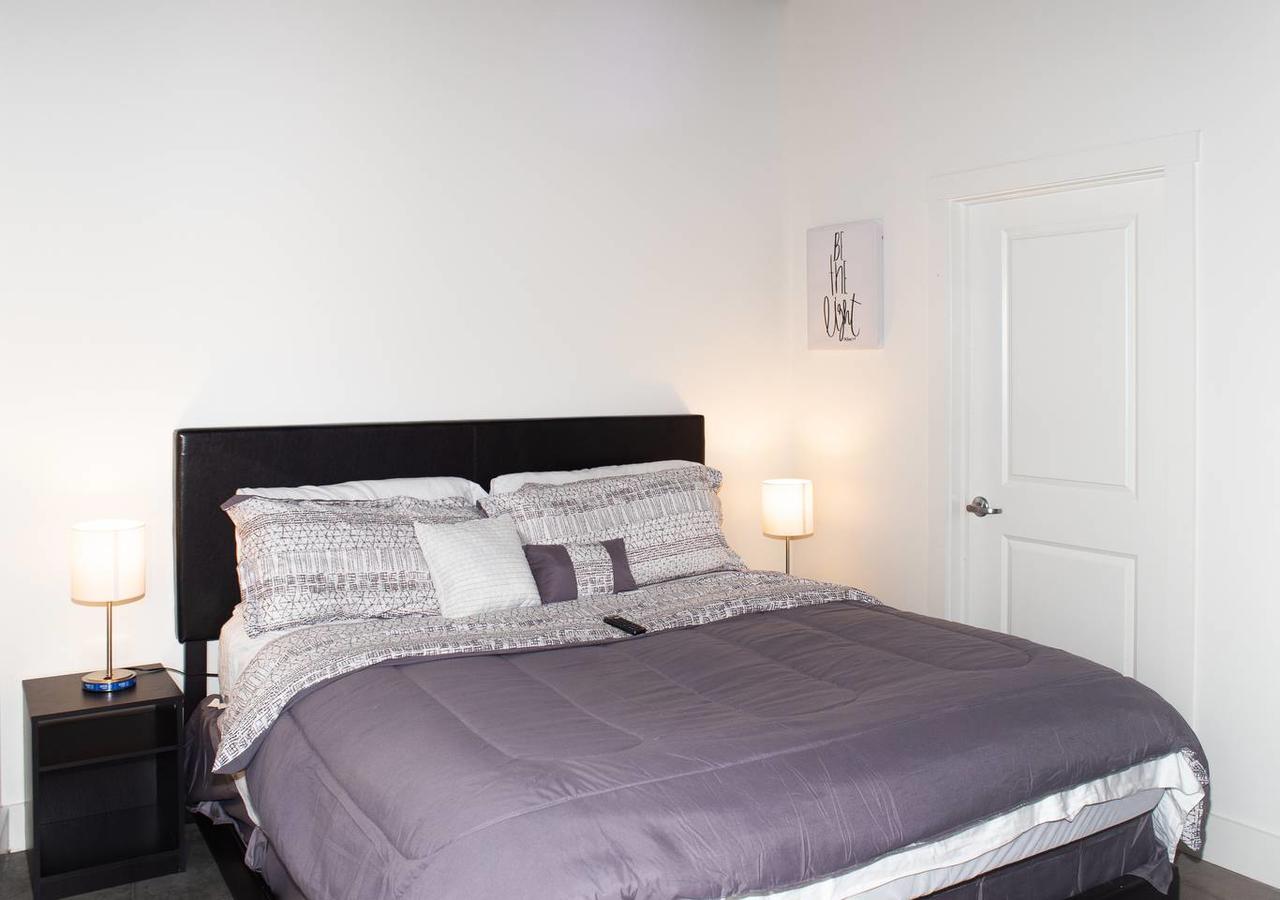 Extravagant Downtown Indy 5-Star Long Term Stay Luxury Apartment - thumb 16