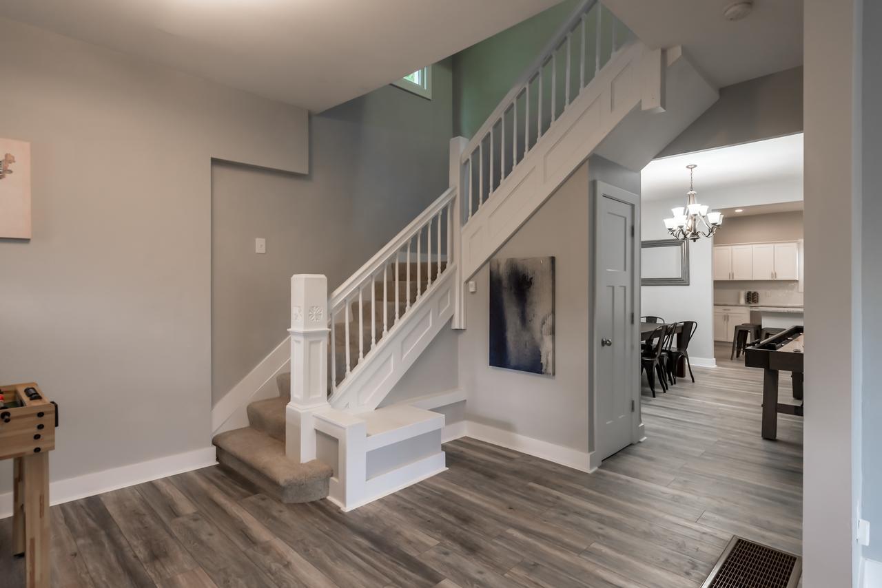 Brand New 4 Bedroom Luxury Home In Indy! - thumb 27
