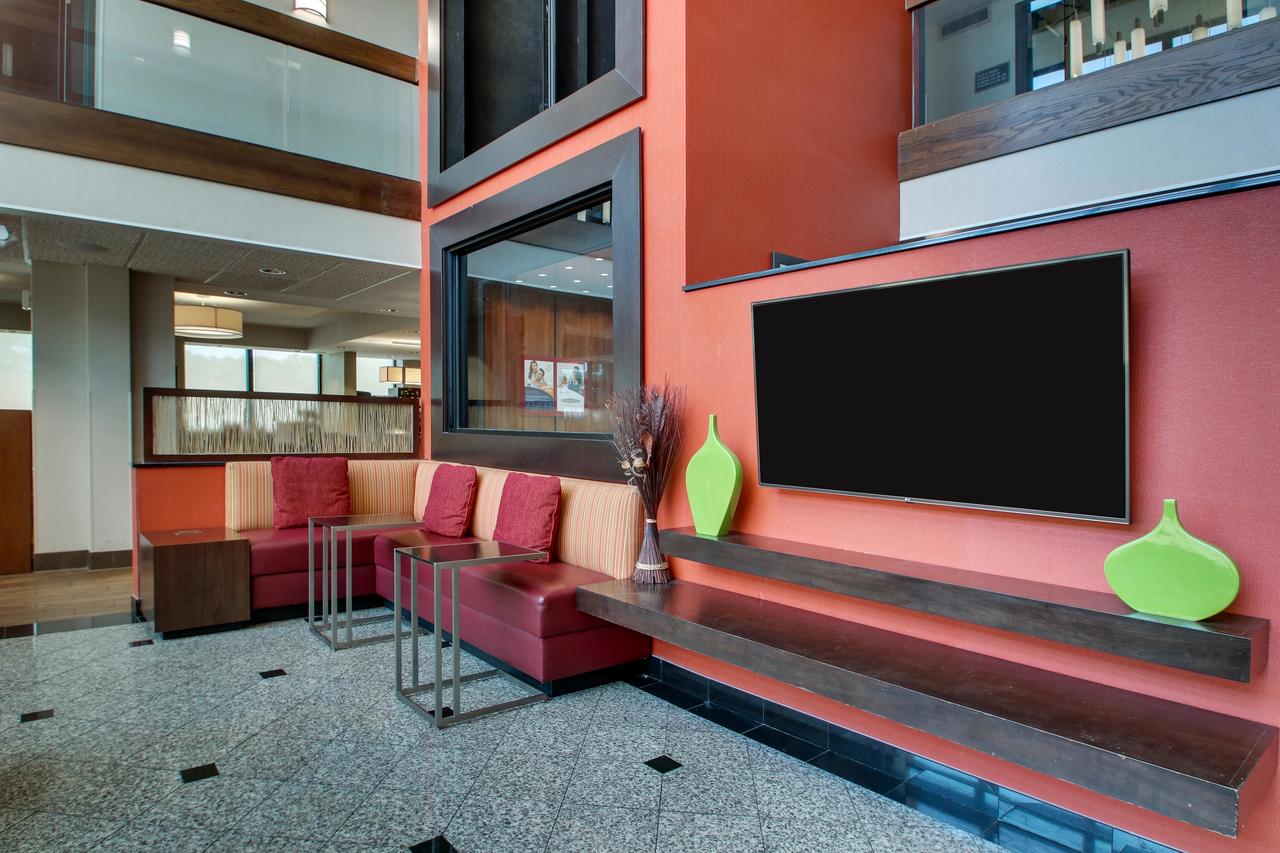 Drury Inn & Suites Evansville East - thumb 3
