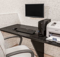 Travelodge by Wyndham Fort Wayne North - Accommodation Indiana