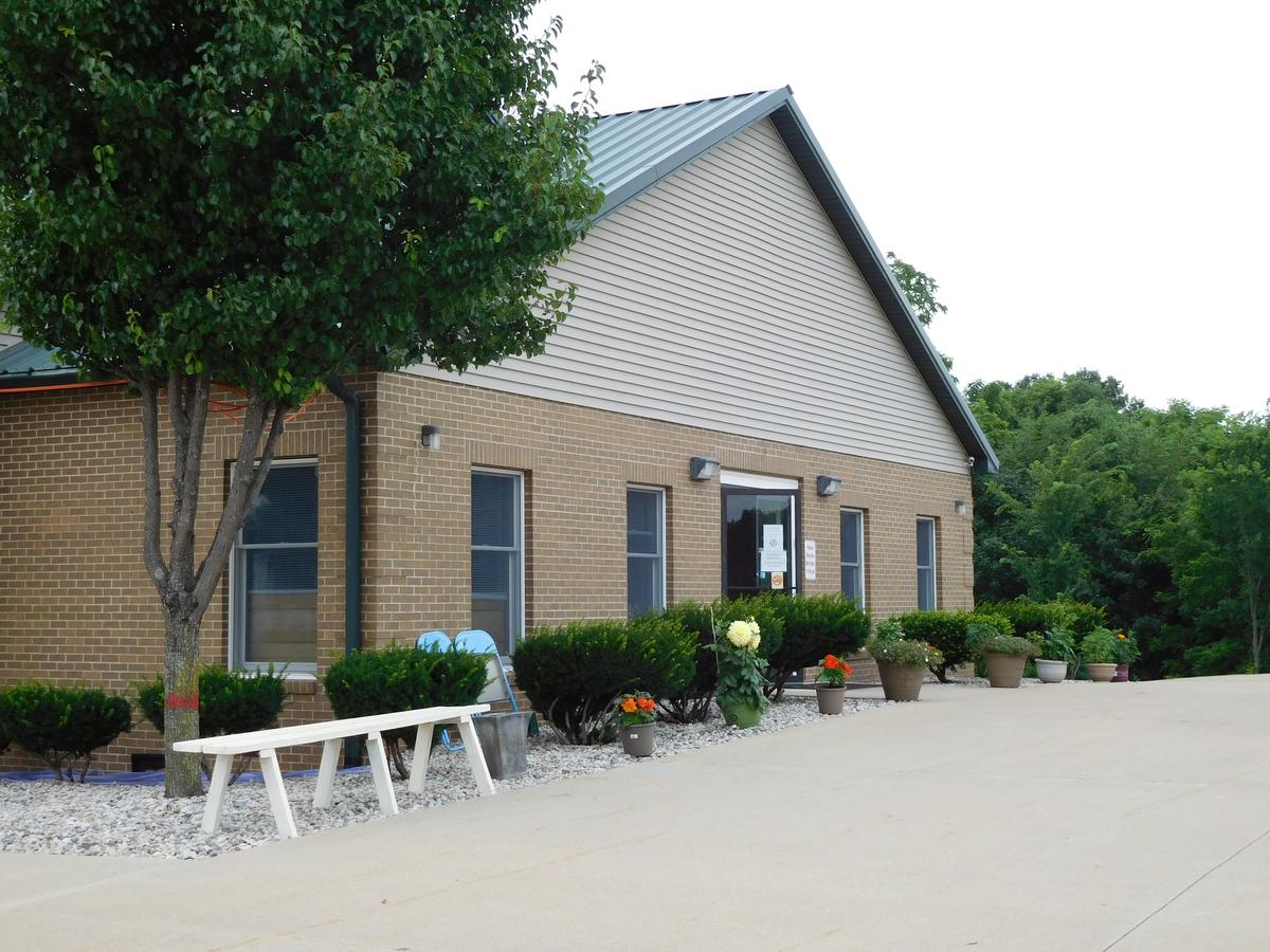 Attica Inn - thumb 7